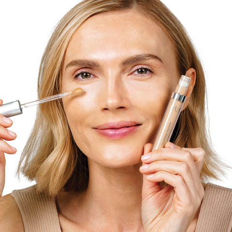 4-in-1 Sculpting Concealer with Skincare Ingredients